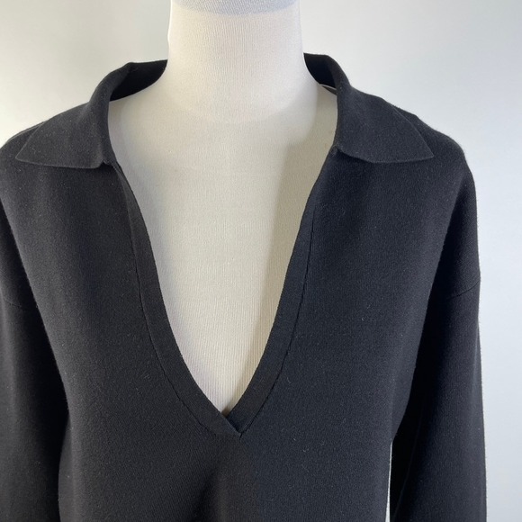 Meshki Lennox Collared Knit Jumper Black Deep V-Neck Crop Top TP04928KD3 Medium - Picture 9 of 13